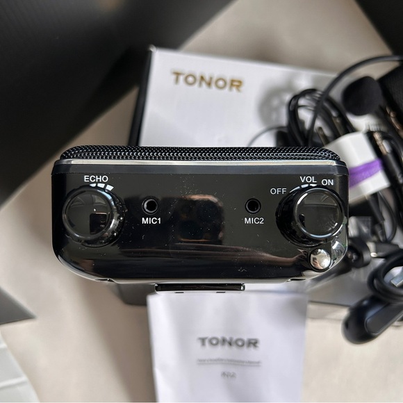 Tonor K12 Wireless Voice Amplifier Teachers Training Yoga Soeech Meeting - Picture 5 of 8
